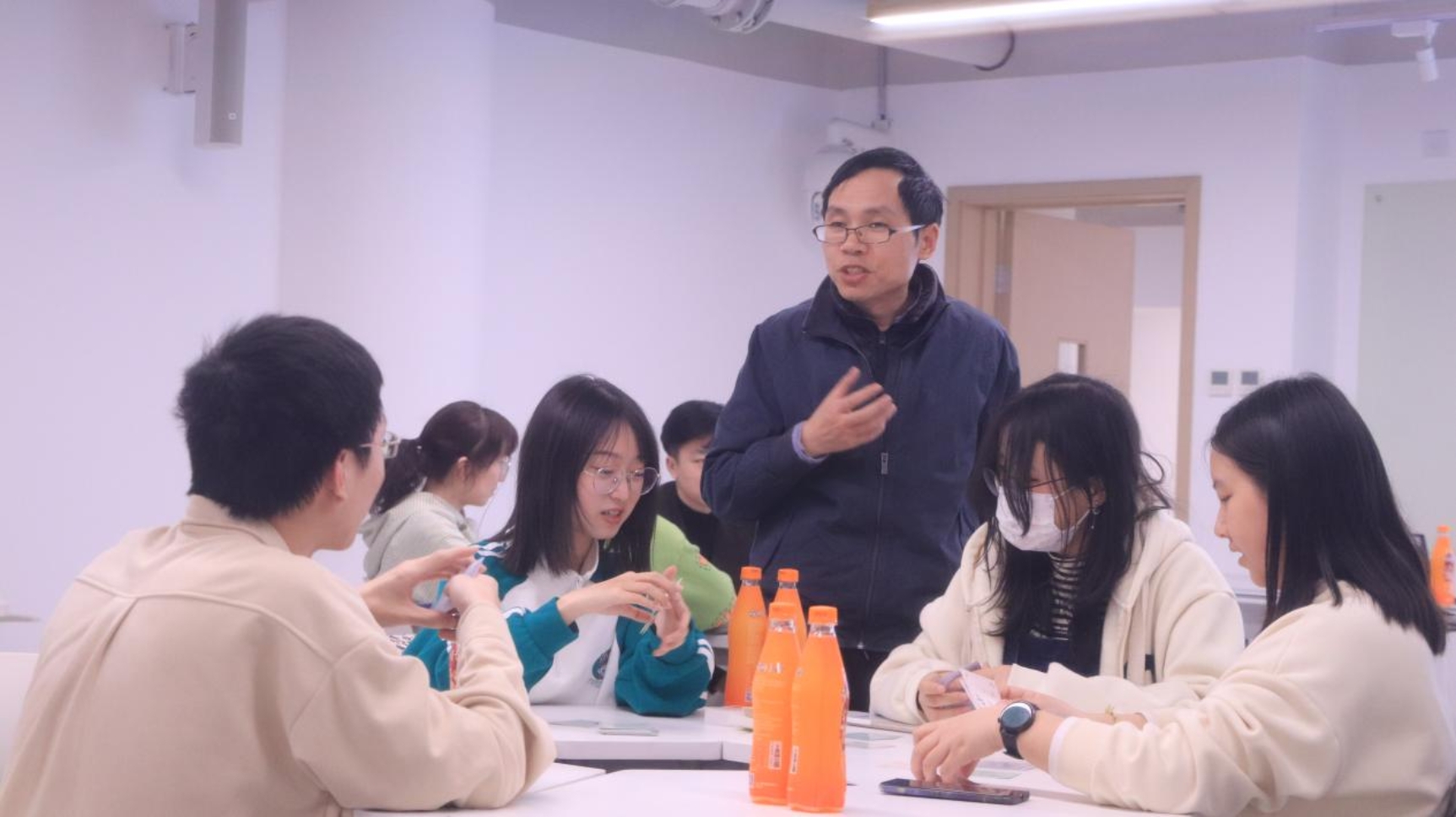 活动场景2.4(含庄老师)