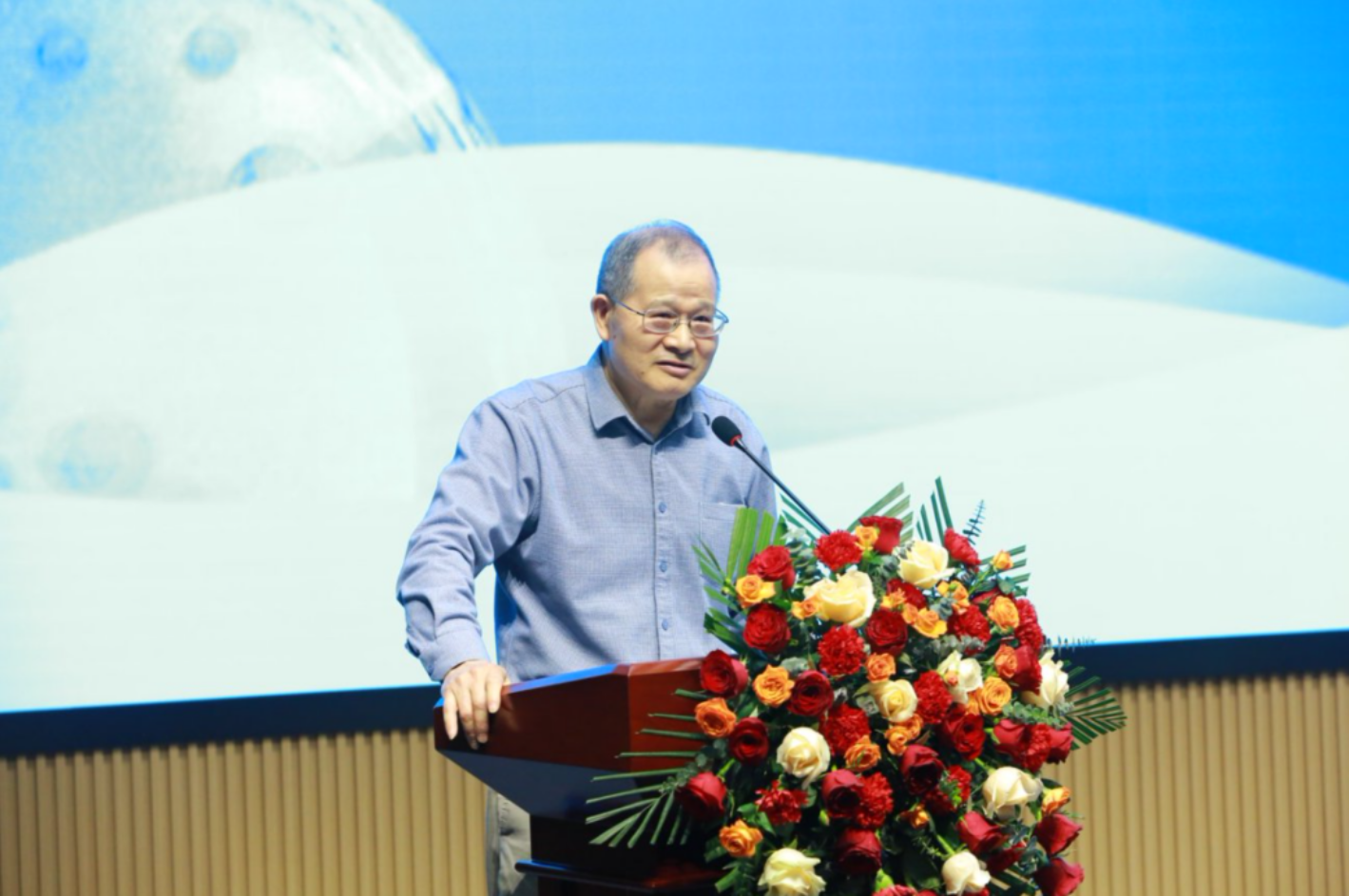 ee4555b560b74dfd7bec9266784b6c3