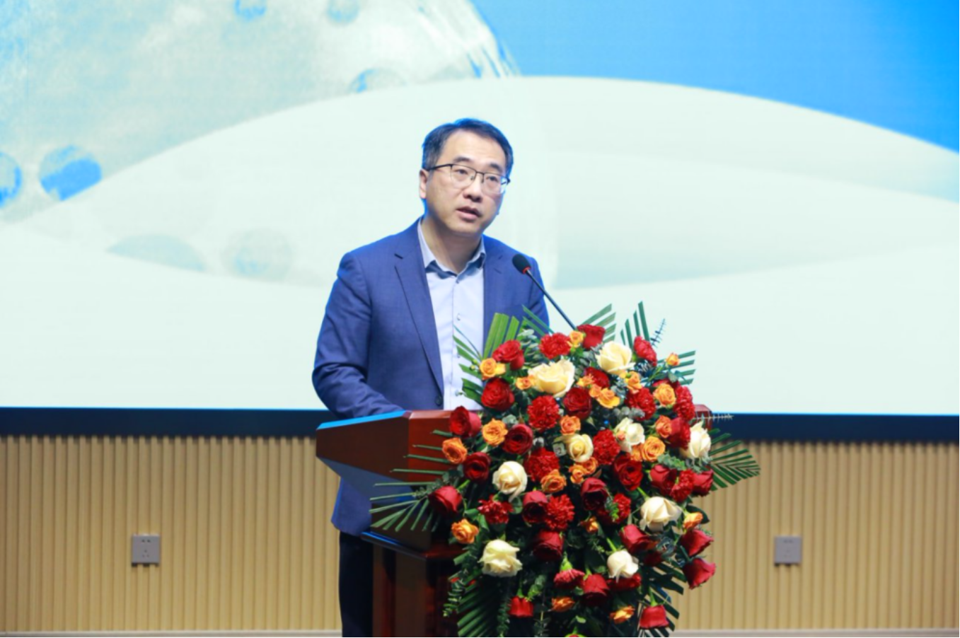 13bda0f7a137840bffd9b19d857eb5b