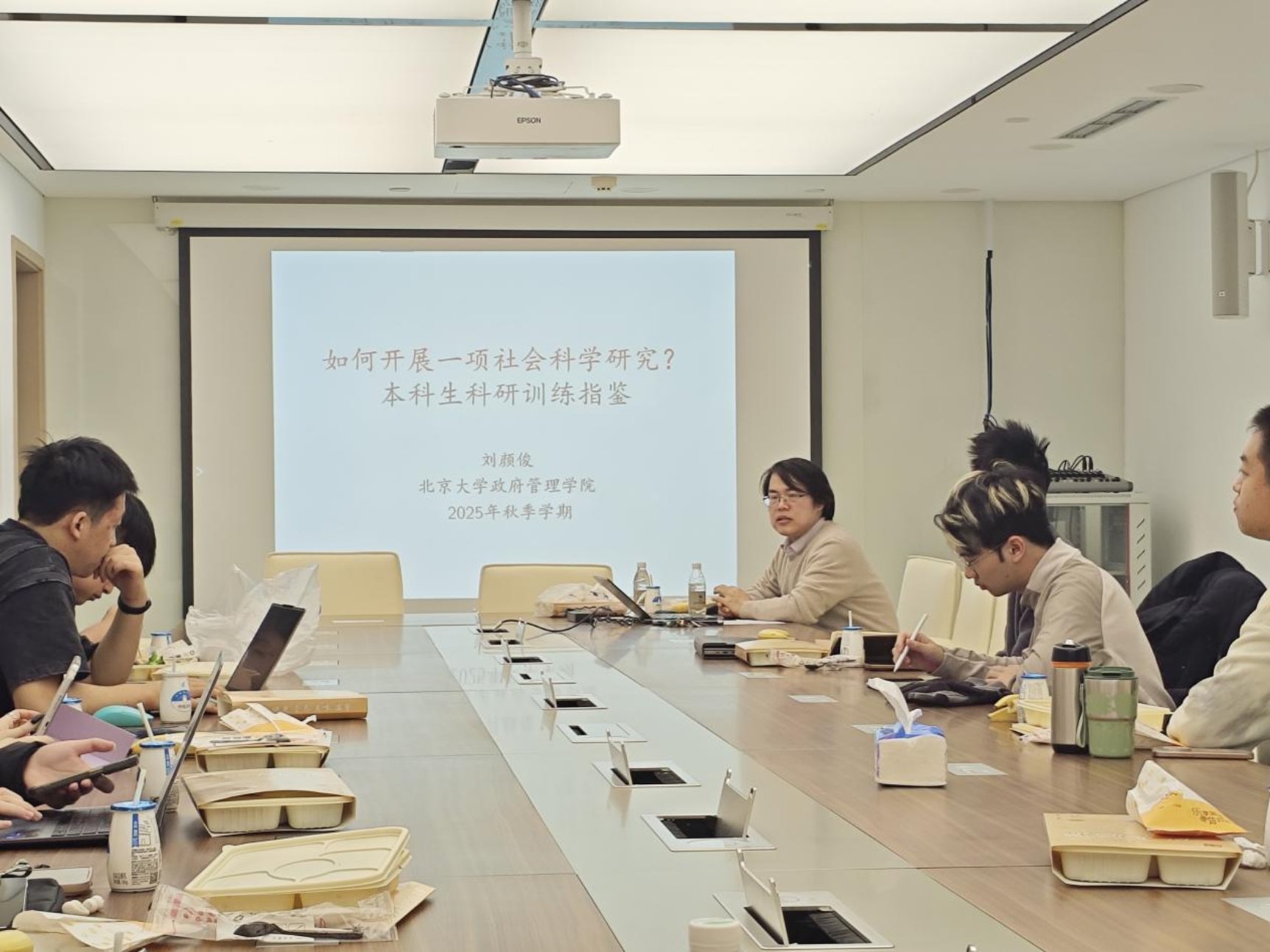 6d0f47400be98a96de3f122cbd9f2a69